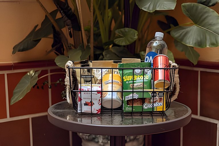 PH amplio cerca del parque Laureles, con terraza