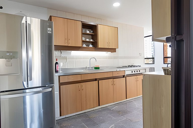 Excelente Apto en Medellin | 11 Huespedes | Wifi