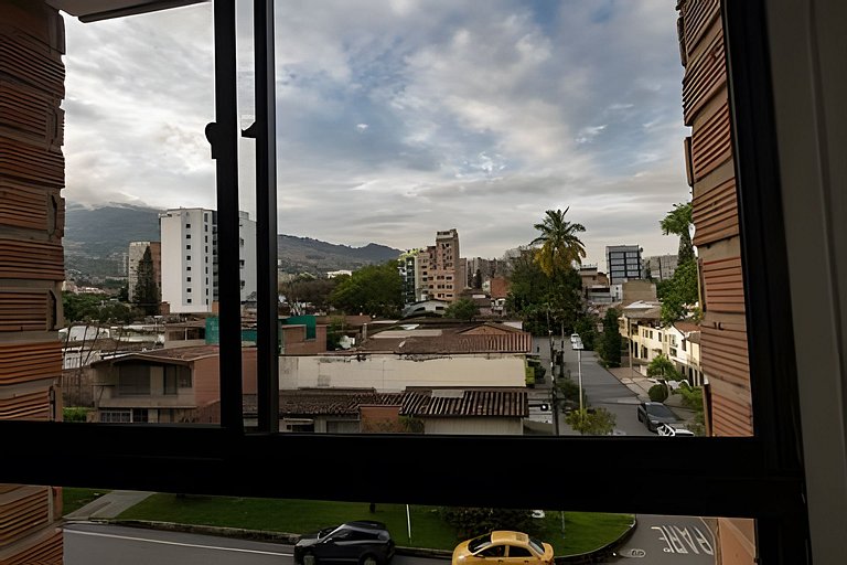Excelente Apto en Medellin | 11 Huespedes | Wifi