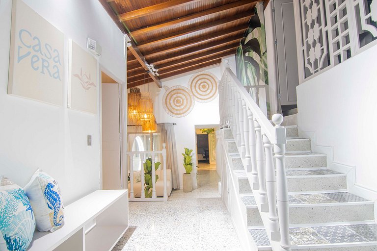 Casa Entera Boho con Jacuzzi Privado, AC, Laureles