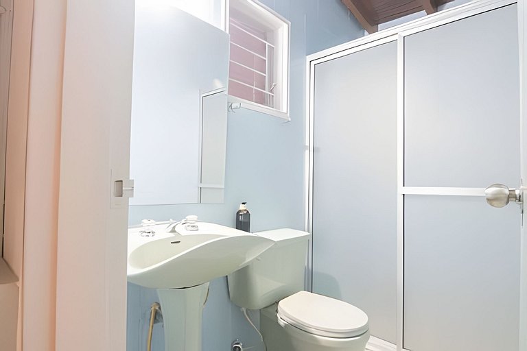 Casa Entera Boho con Jacuzzi Privado, AC, Laureles