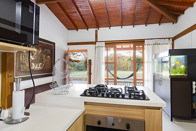 Villa Rural con Granja , fogata, y Jacuzzi SantaE