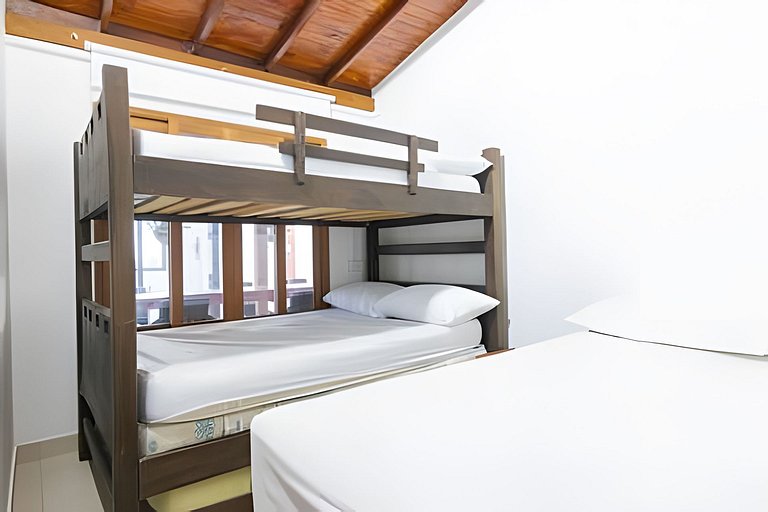 Villa + Granja | 5 Habitaciones | Juegos | Billar