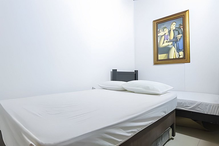 Villa Rural con Granja , fogata, y Jacuzzi SantaE